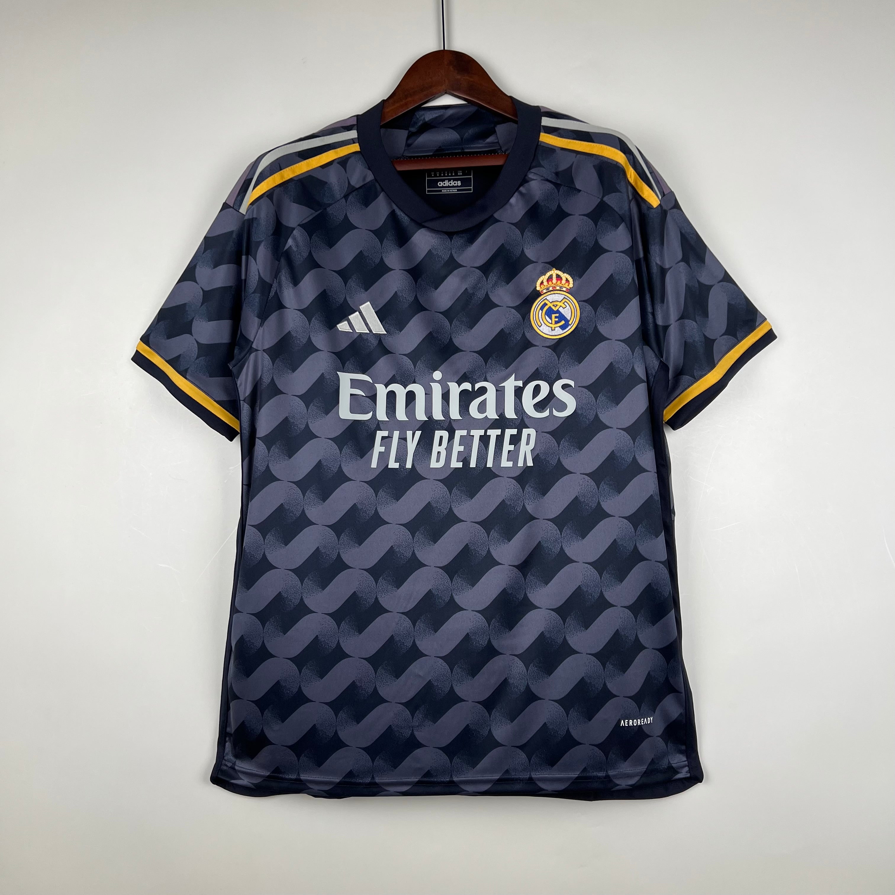 REAL MADRID AWAY 23/24 FAN VERSION – Zed-apparel - Main Image