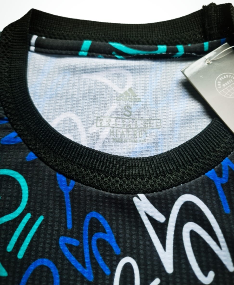 Real Madrid 22/23 pre-match player Version Jersey