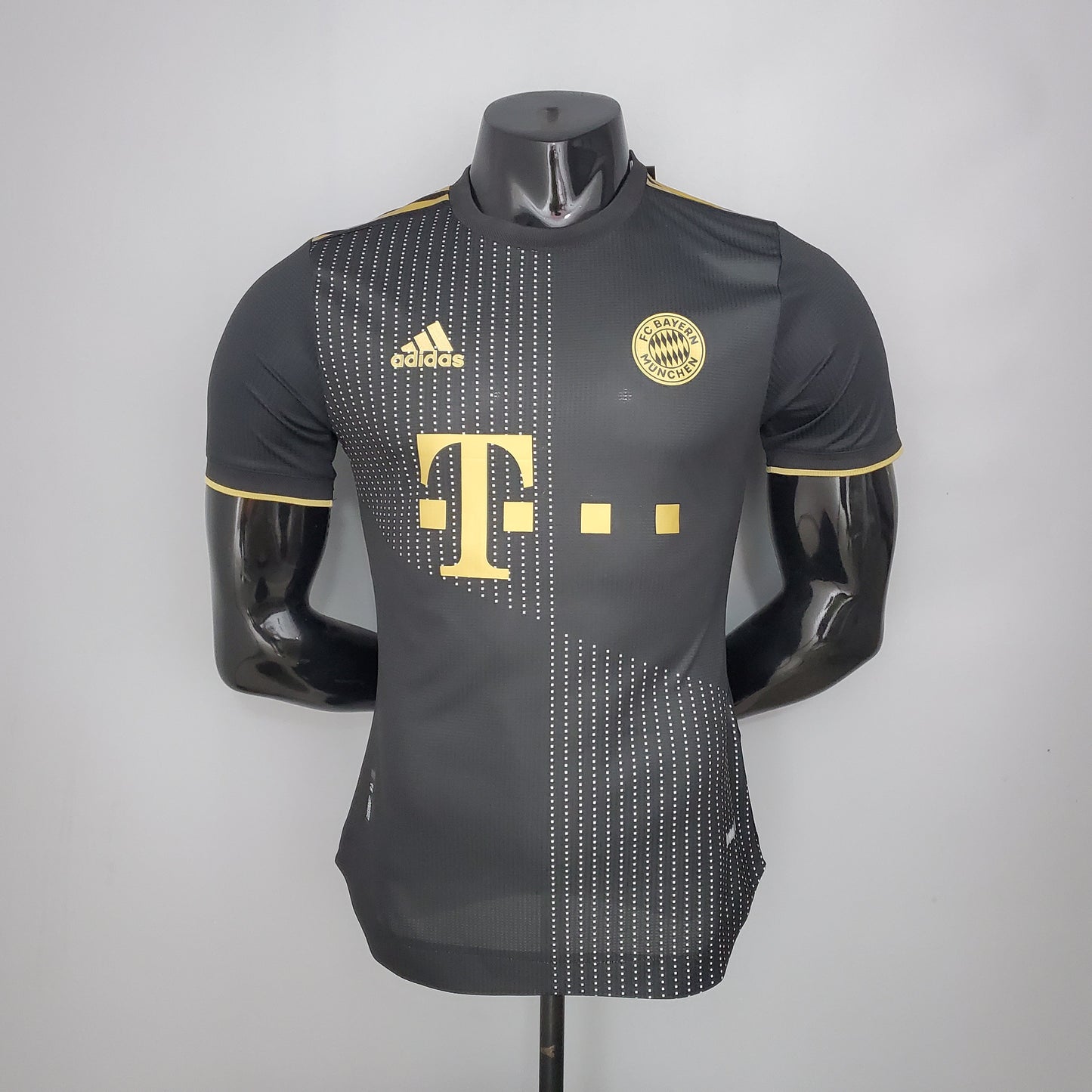 FC Bayern Munchen 2021/2022 Away Player Version