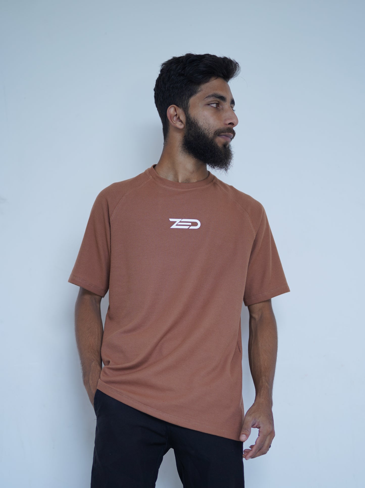 ZED WAFFLE TEE-DARK BEIGE