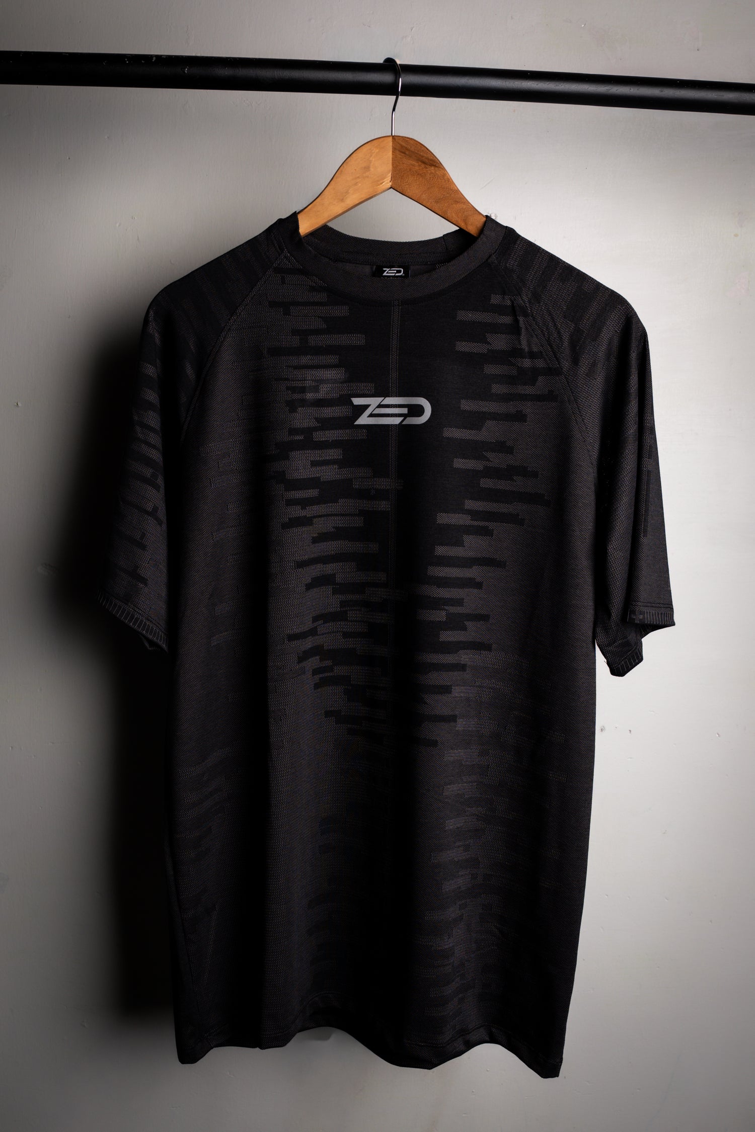 ZED AIRFLEX TEE-black