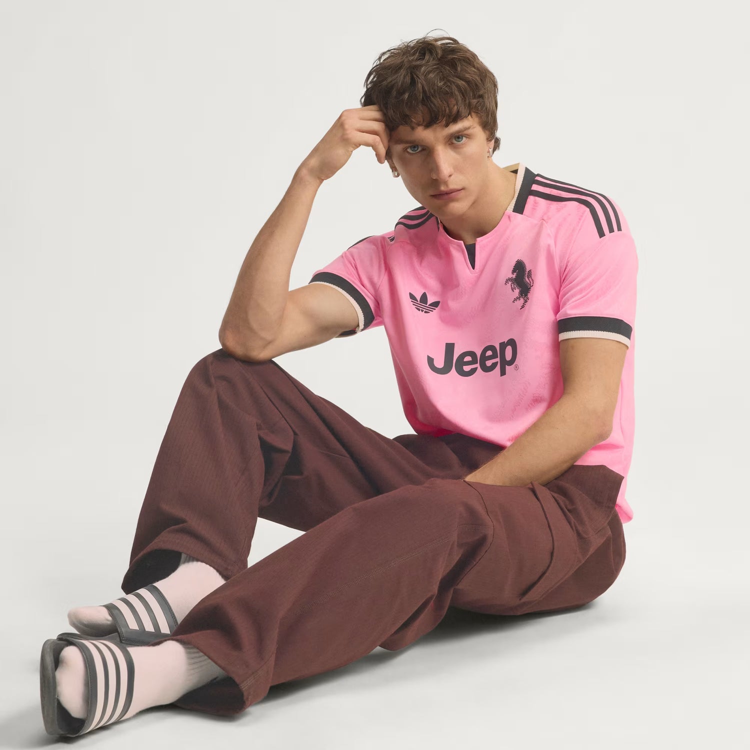 Juventus 26/27 Away Jersey – Player Version