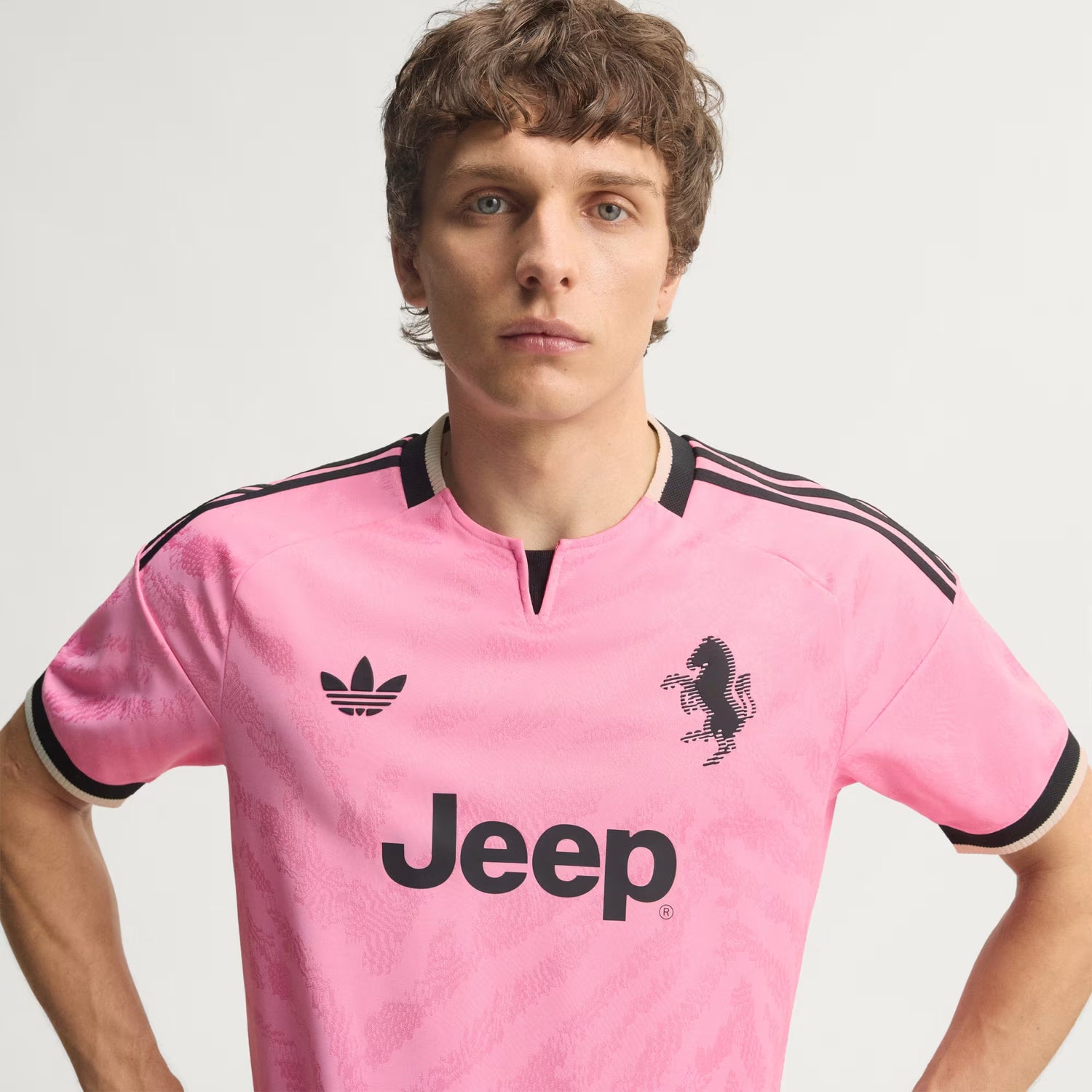 Juventus 26/27 Away Jersey – Player Version