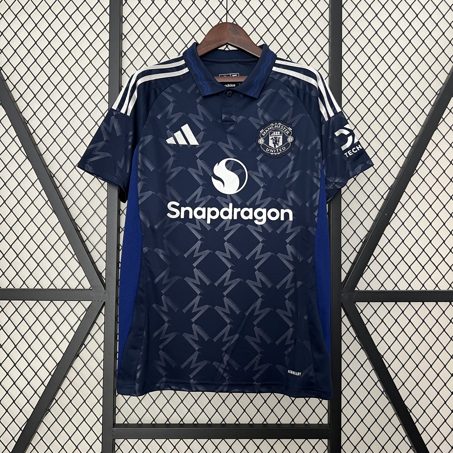 MANCHESTER UNITED 24/25 AWAY JERSEY FAN VERSION