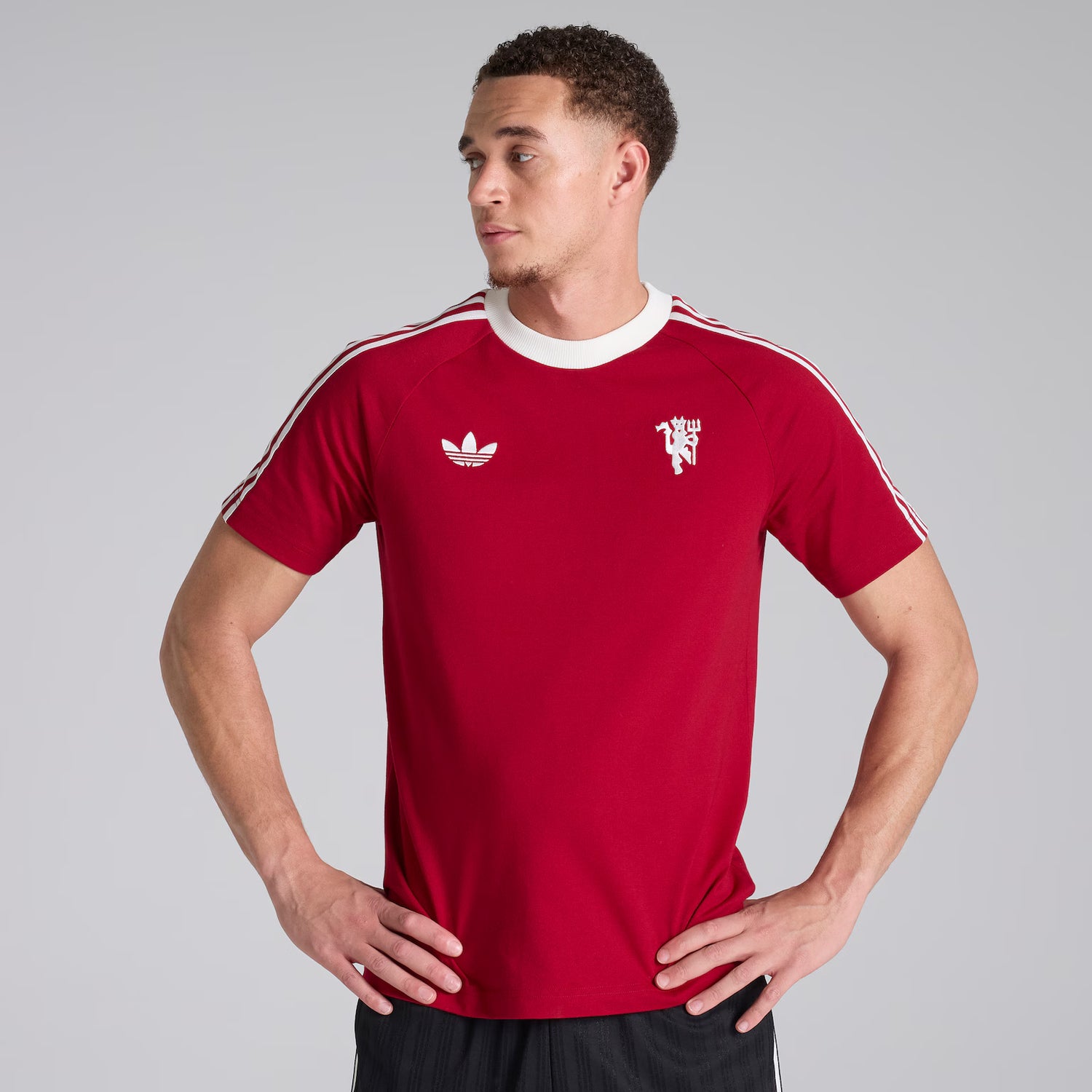 Manchester United x adidas  T-Shirt Red