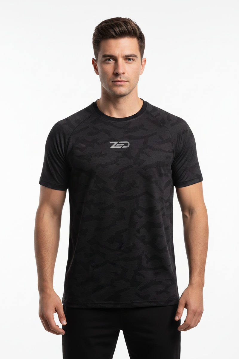 ZED AIR FLEX™ Center Logo Model Shot