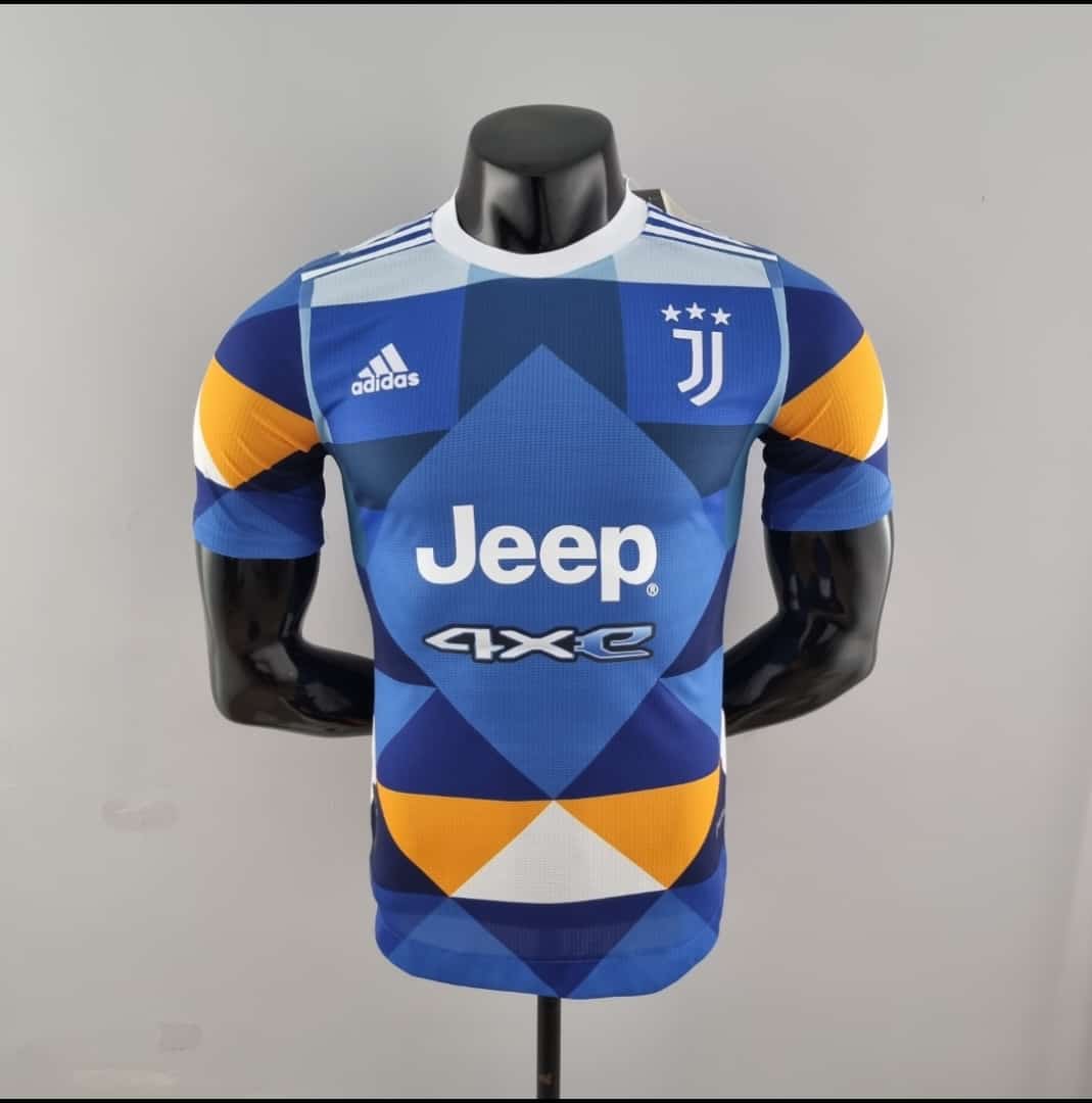Juventus 4th kit 21/22